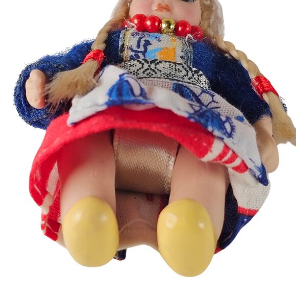 Vintage Dutch Girl Keychain Doll in Traditional Dress Braids Wooden Shoes 3" - Picture 10 of 11